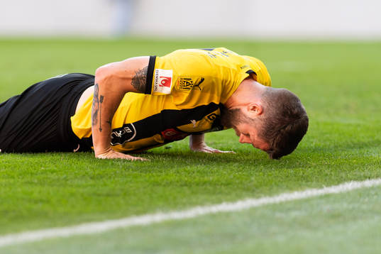 Häckens Joona Toivio deppar