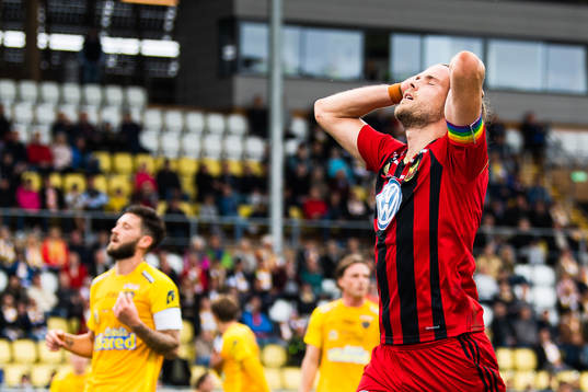 Bläddra bland fler bilder av Fotboll, Allsvenskan, Falkenberg - Östersund