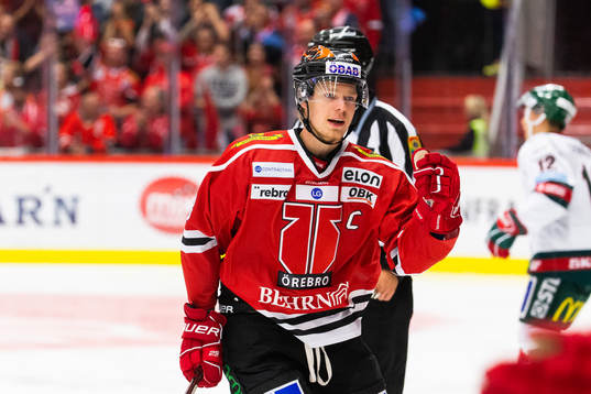 Örebros Christopher Mastomäki jublar