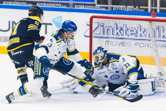 s Simon Önerud