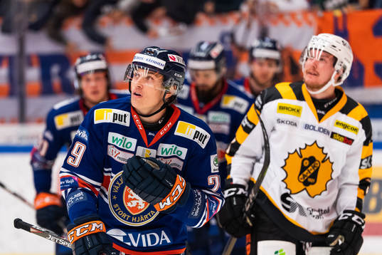 Växjös Pontus Holmberg jublar