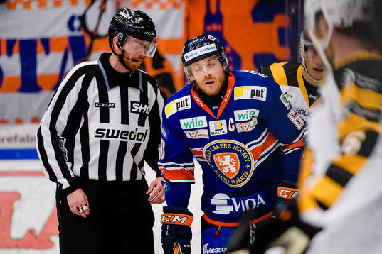 Växjös Erik Josefsson deppar