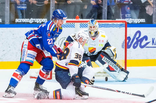 Oskarshamns John Dahlström och Djurgårdens Olle Alsing