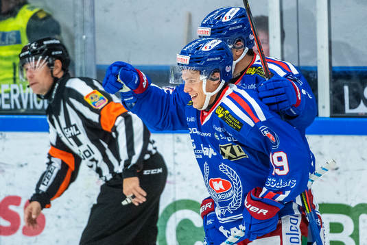 Oskarshamns Tyler Kelleher jublar