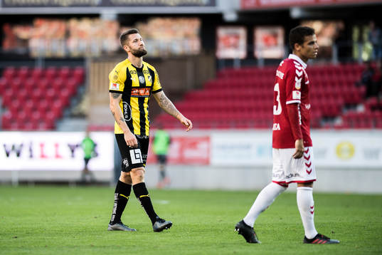 Häckens Joona Toivio och Kalmars Rafael Gimenes Da Silva