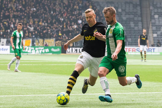 s Kolbeinn Sigthorsson och Hammarbys Mads Fenger Nielsen