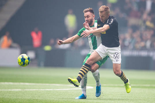 s Sebastian Larsson
