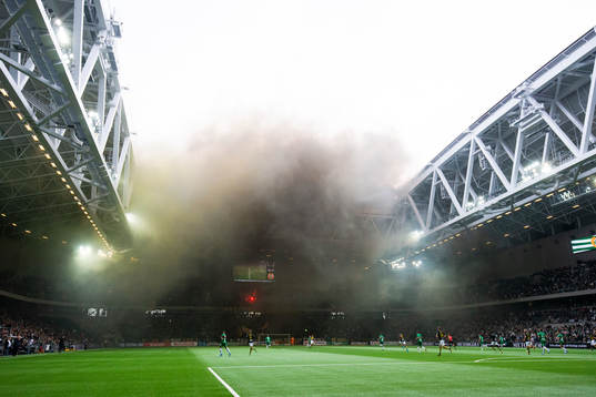 Rök bryter matchen