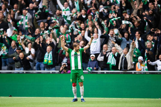 Hammarbys Darijan Bojanic jublar