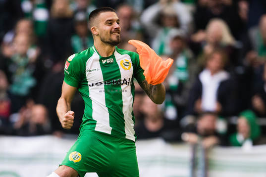 Hammarbys Vladimir Rodic jublar