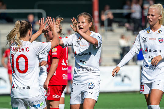 Rosengårds Jelena Cankovic, Anna Anvegård och Sofie Svava