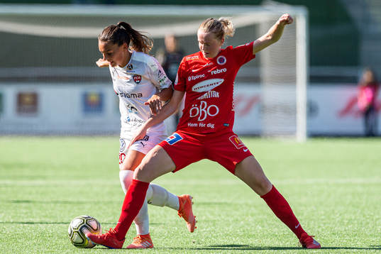 Rosengårds Johanna Rytting Kaneryd och Örebros Emma