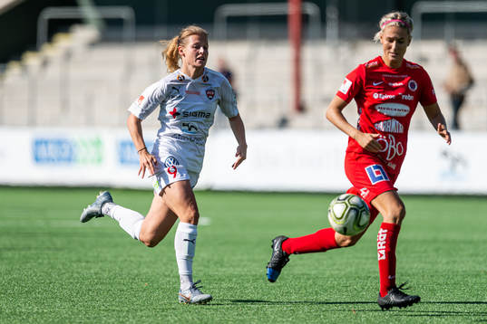 Rosengårds Anna Anvegård och Örebros Emma Kullberg
