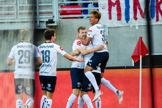 Even Østensen of Viking celebrates