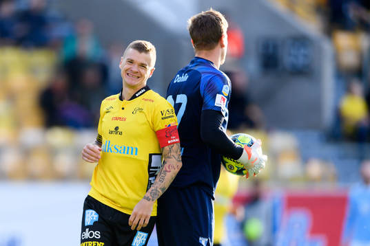 Elfsborgs Samuel Holmén deppar