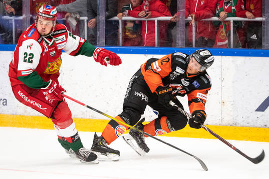 Moras Måns Carlsson och Karlskronas Viktor Liljegren