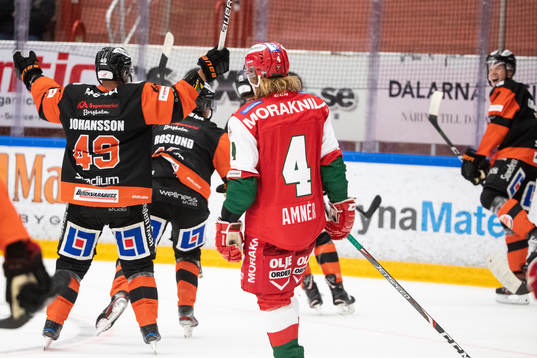 Karlskronas spelarna jublar