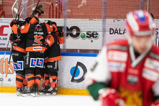 Karlskronas spelarna jublar