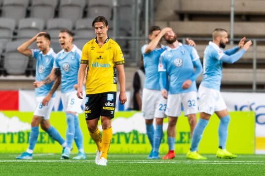 Elfsborgs Simon Olsson deppar