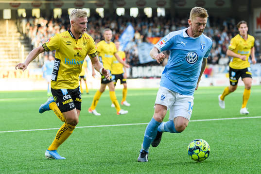 Malmö FFs Anders Christiansen och Elfsborgs Simon Strand