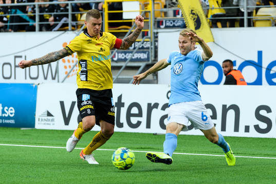 Elfsborgs Samuel Holmén och Malmö FFs Oscar Lewicki