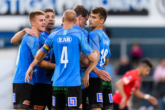 Halmstads spelare jublar