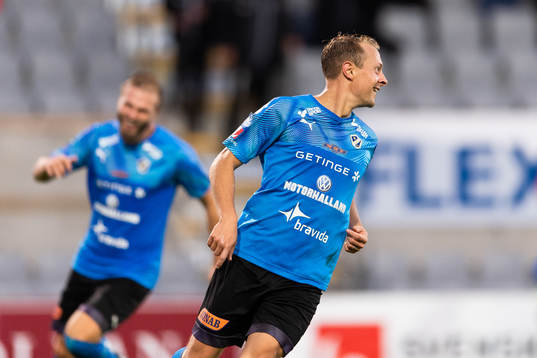 Halmstads Joel Allansson jublar