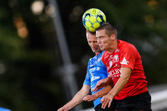Halmstads Andreas Bengtsson och Trelleborgs Oscar Johansson