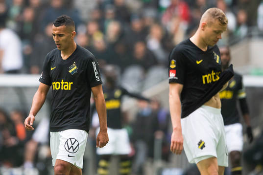 s Nabil Bahoui och Kolbeinn Sigthorsson deppar