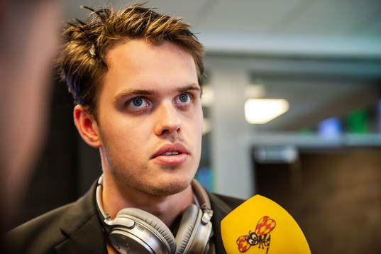 s målvakt Oscar Linnér i mixed zone
