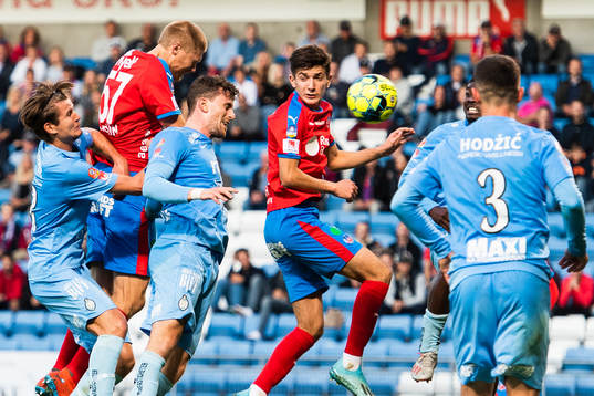 Helsingborgs Markus Holgersson gör 2-1