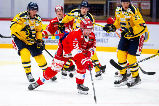 Timrås Jonathan Dahlén