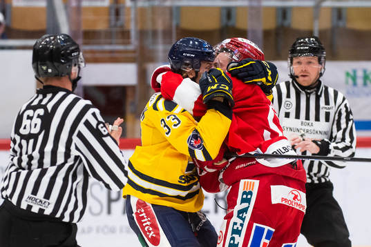 Södertäljes Måns Lindbäck och Timrås Jonathan Dahlén