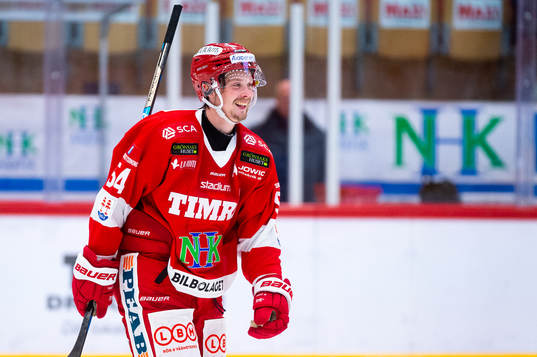 Timrås Jonathan Dahlén jublar