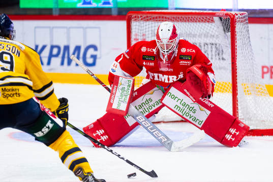 Timrås målvakt Victor Brattström
