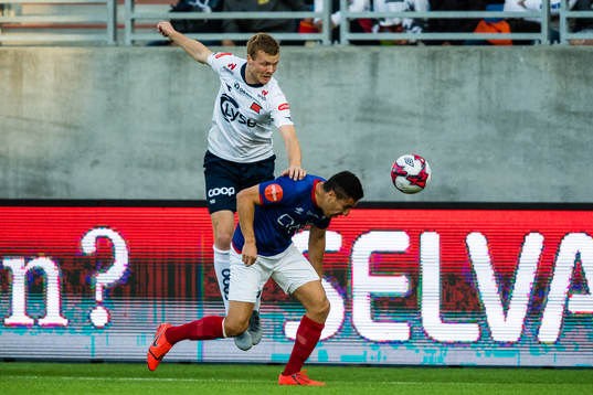 Even Østensen of Viking and Efrain Juarez Valdez of