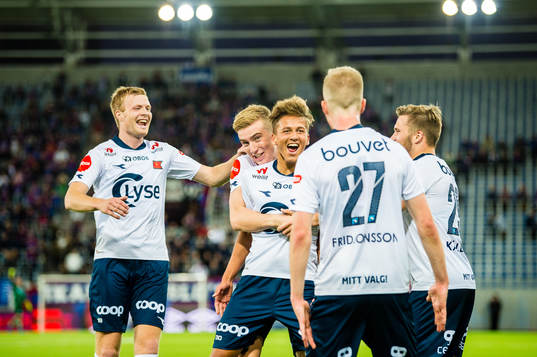 Adrian Nilsen Pereira of Viking celebrates with Even
