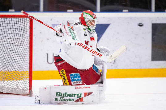 Modos målvakt Linus Lundin