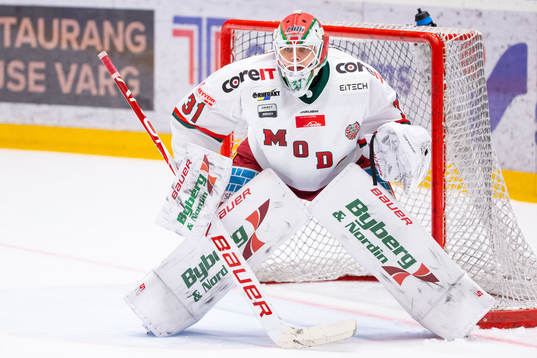 Modos målvakt Linus Lundin
