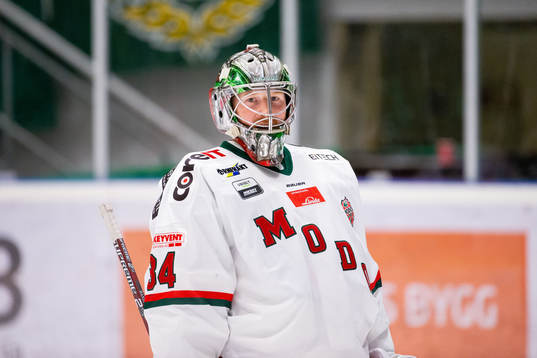 Modos målvakt Erik Hanses
