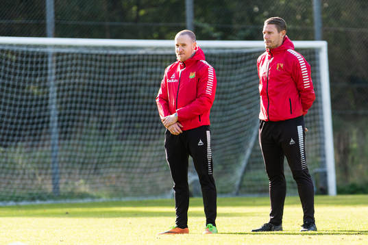 Fystränare Conor McDonagh och tränare Patrik Ingelsten