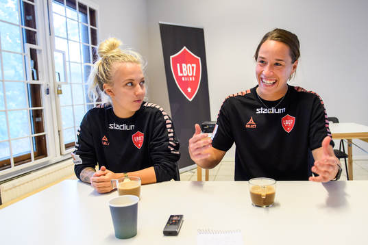 Limhamn Bunkeflos Natalie Hoff Persson och målvakt Chandra