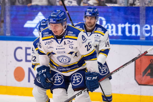Leksands Patrik Zackrisson jublar