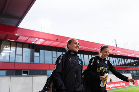 Julia Zigiotti Olme and Vilde Böe Risa of Göteborg,