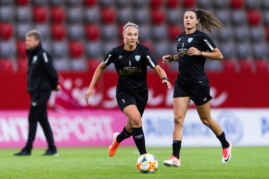 Emma Koivisto and Beata Kollmats of Göteborg