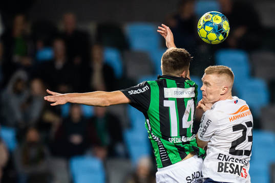 GAIS Aaron Drinan och Örgrytes David Engström