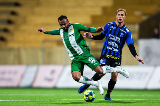 Hammarbys Serge-Junior Martinsson Ngouali och Sirius