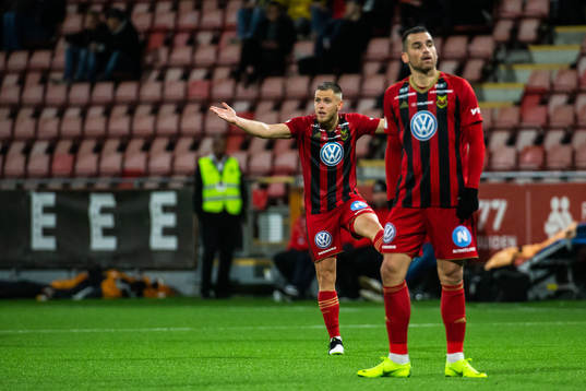 Östersunds Charlie Colkett deppar