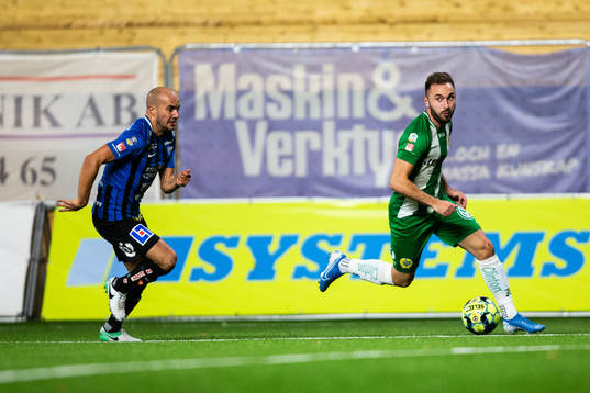 Sirius Karl Larson och Hammarbys Muamer Tankovic