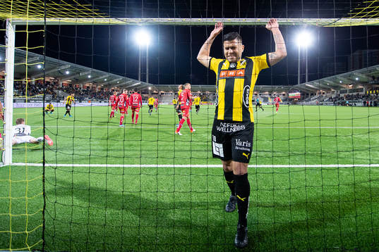 Häckens Paulinho deppar